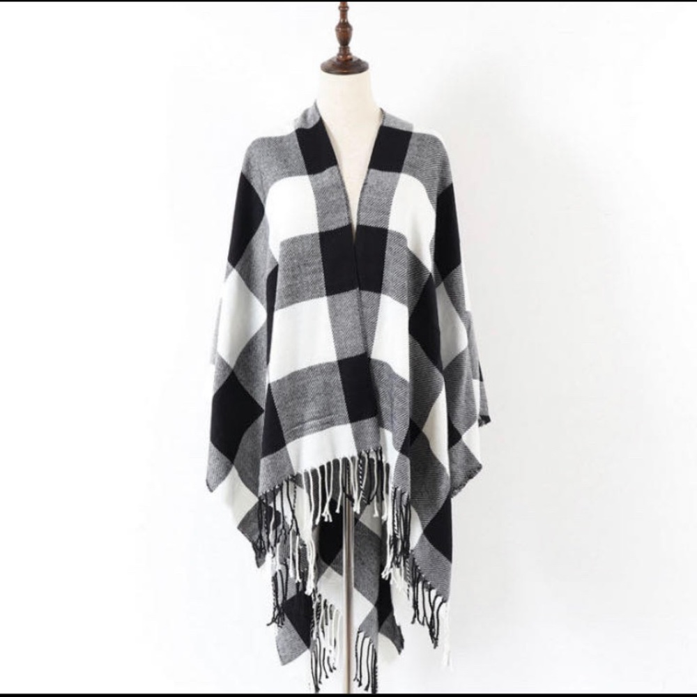 Black Plaid Scarf Shaw